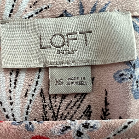 Loft Lightweight Floral Spring Sleeveless Top Size XS - Picture 6 of 6